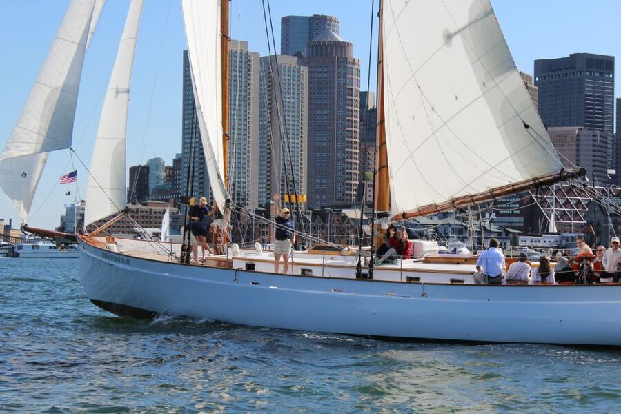 Boston: Downtown Harbor Sailing Cruise - What the sailing feels like on board