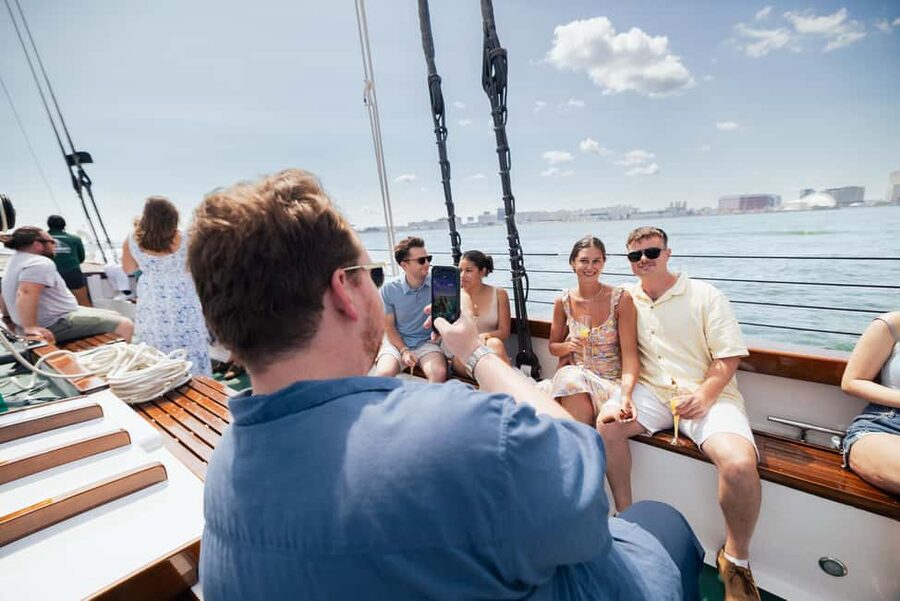Boston: Downtown Harbor Sailing Cruise - The crew makes the difference