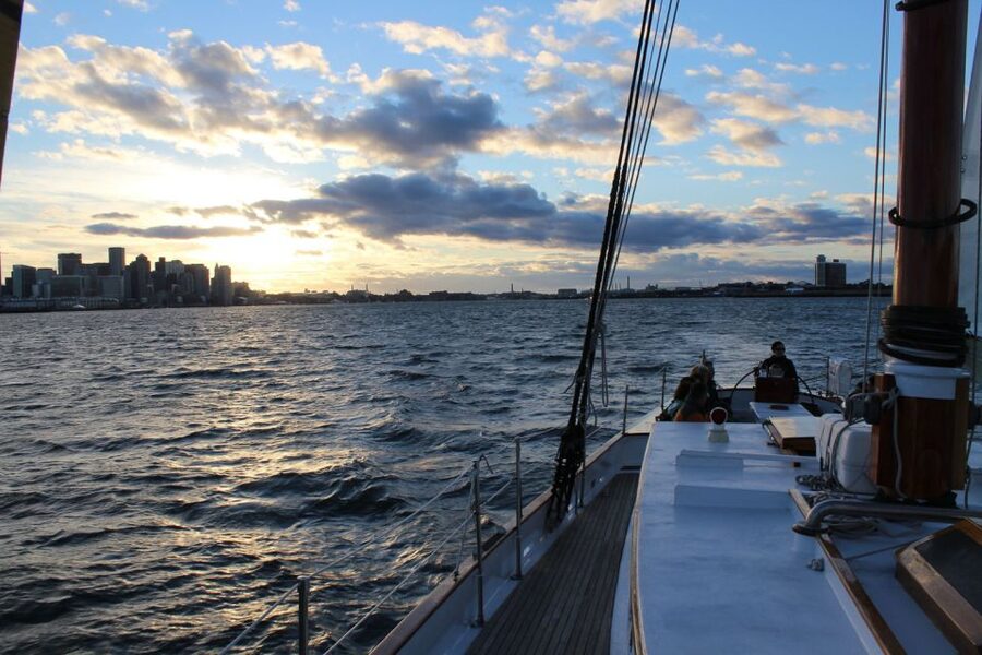 Boston: Harbor Champagne Sunset Sail from Rowes Wharf - Who will enjoy this sailing most
