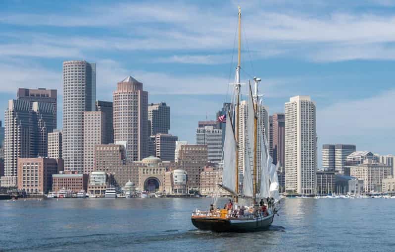 Boston: Sunday Pastry & Prosecco Sail on Boston Harbor - Why this Sunday sail works so well