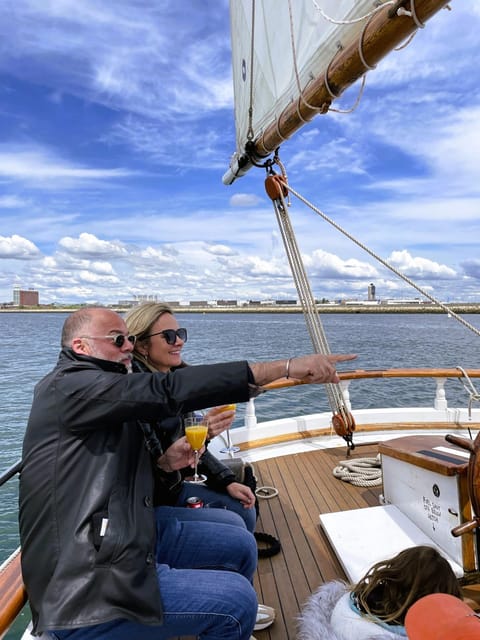 Boston: Sunday Pastry & Prosecco Sail on Boston Harbor - Who should book this cruise?