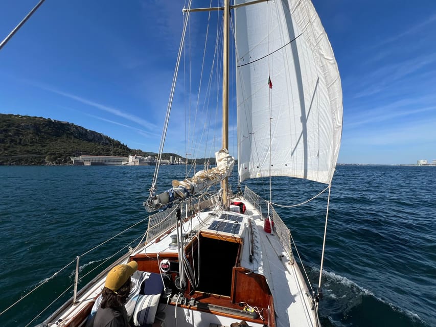 Bretagne Brest : Private Sailing charter Mer d’Iroise - What to bring and what to confirm
