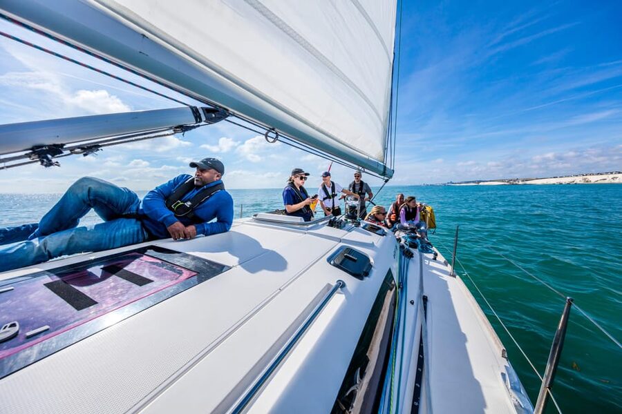 Brighton: Sailing Trip with Drinks - Drinks, Dolphins, and the Pace of the Trip