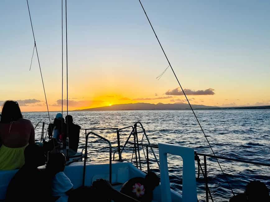 BYOB Weekend Sightseeing Sail towards Diamond Head - What this $23 sail really offers