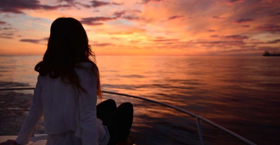 Cabo de Gata Natural Park: Sunset Sailing Tour with Cava - Key points to know before you book