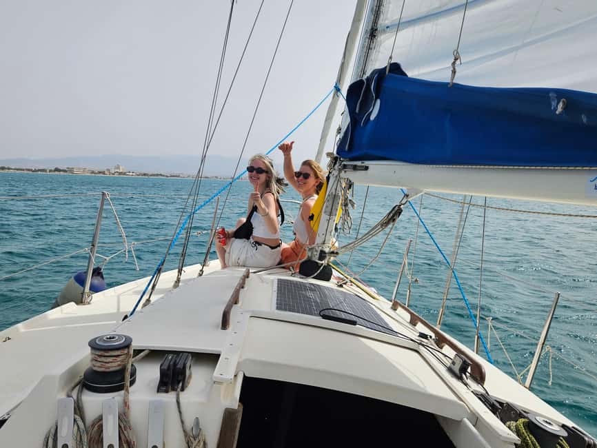 Cagliari Sailing Boat Tour with Snorkeling and Drink - Swimming and snorkeling in the natural pools