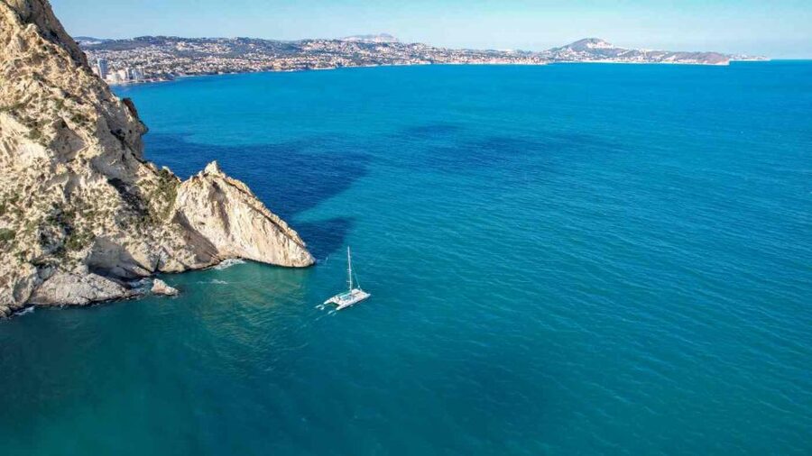 Calpe: Sailing Catamaran with Lunch - Anchoring in a Quiet Cove