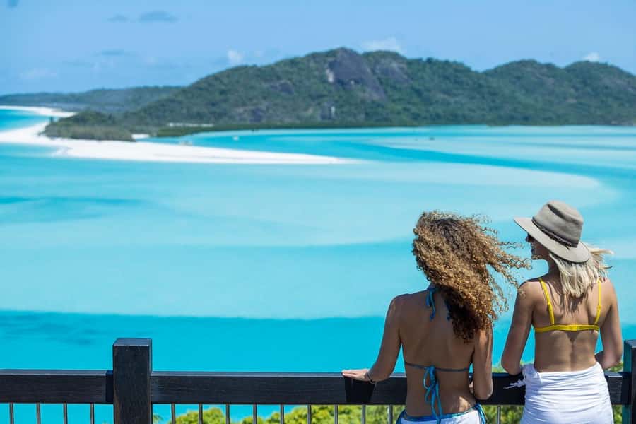 Camira Sunset Sail -Drinks & Snacks -Departing Airlie Beach - Key points to know before booking