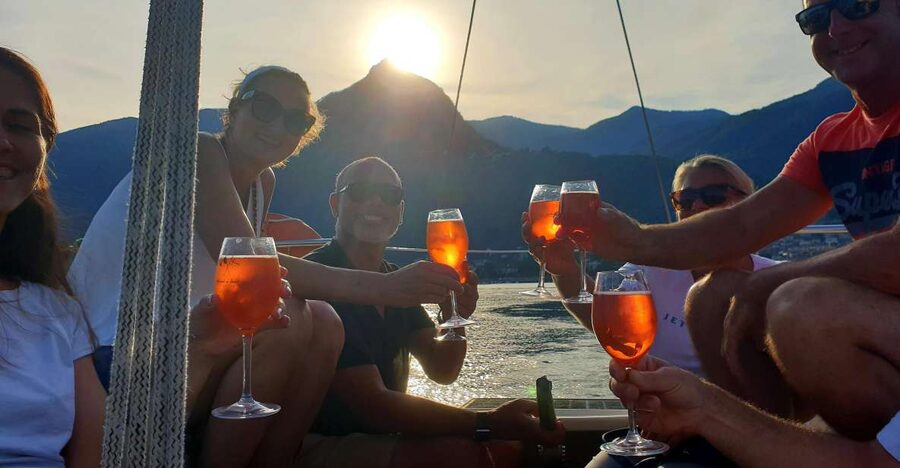 Cannero Riviera: Sunset Sailing Lago Maggiore - Sailing toward the Castelli di Cannero