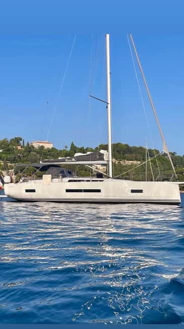 Cannes: Private Sailing Boat Tour to the Lérins Islands - Leaving Cannes from the old port