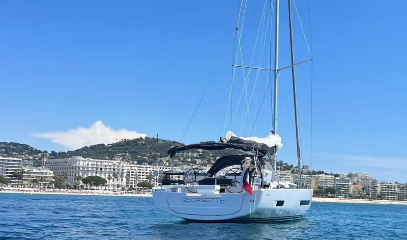 Cannes: Private Sailing Boat Tour to the Lérins Islands - The return route along Cannes beaches