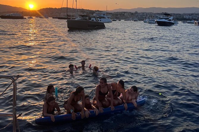 Cannes: Private sailing tour to the Lerins Islands - Who will enjoy this outing most