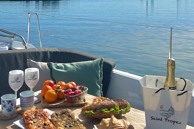 Cannes: Private sailing tour to the Lerins Islands - Drinks, equipment, and what to pack