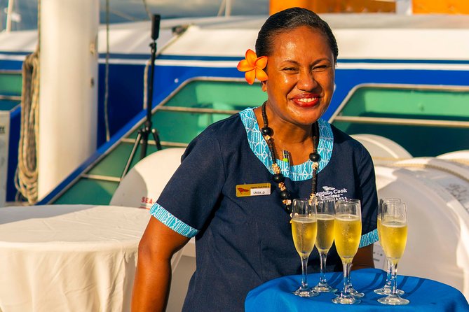 Capt Cook Cruises Super Saver Combo: Day Sail + Dinner Cruise - The sunset dinner cruise around Nadi Bay