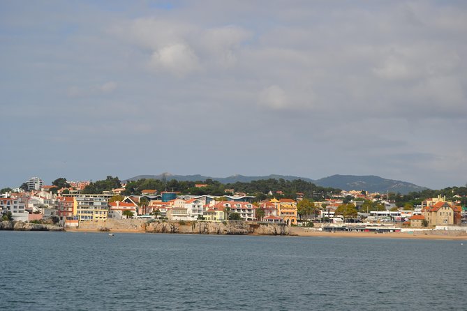 Cascais Private Sailing 2h Cruise with a drink - Praia da Conceição and Cascais beaches