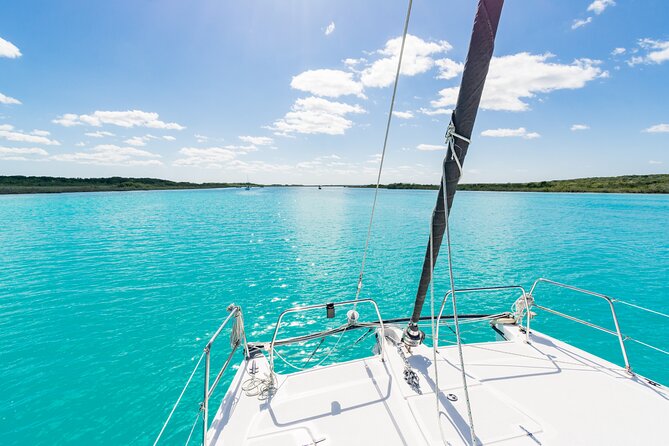 Catamaran Adventure: Sailing and Swimming in the Bacalar Lagoon - Why Lake Bacalar makes a good half-day outing