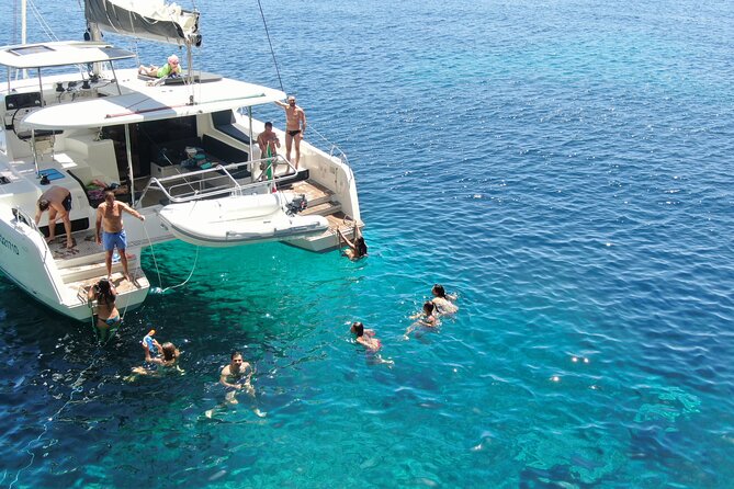Catamaran Alghero, Catamaran Sailing Day Trip - Who should book this catamaran trip?