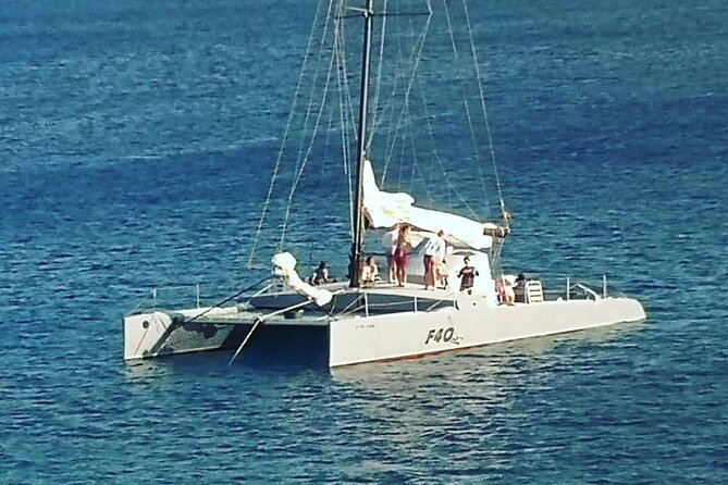 Catamaran F40 Lanzarote sailing - Weather and the limits of a sailing plan