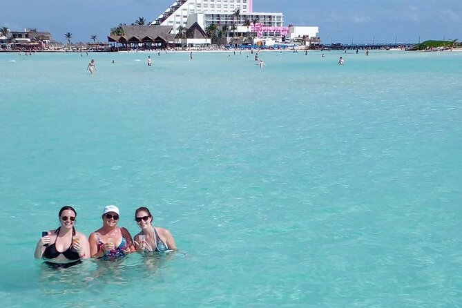 Catamaran sailing Tour to Isla Mujeres all inclusive - The two-hour sail back to Cancun