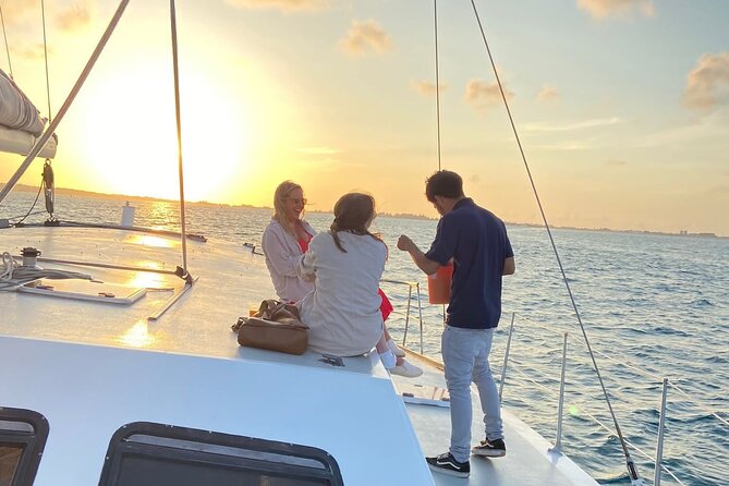 Catamaran Sunset Sail - A Sunset Cruise Built Around One Great View