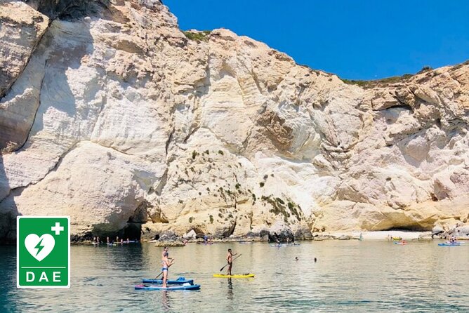 Catamaran tour stops bathing and snorkeling toast with prosecco - The crew and the small-group feel