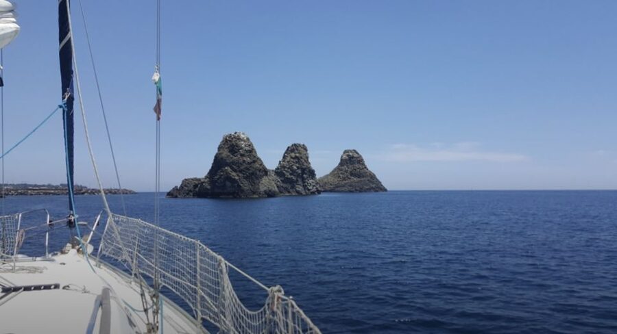 Catania: Sailing Tour with Lunch - Key points to know before booking