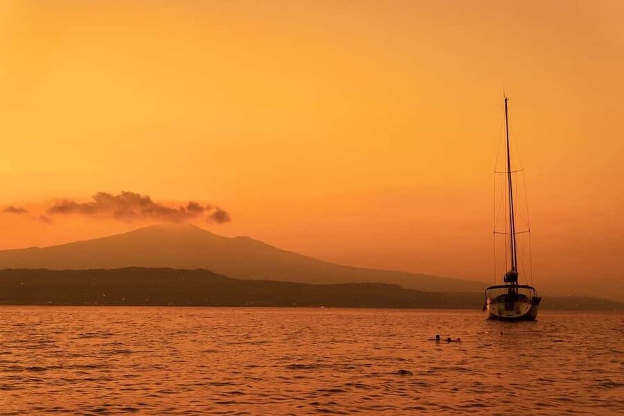 Catania: Sunset Sailing Tour with Sicilian Aperitif - Key details before you sail