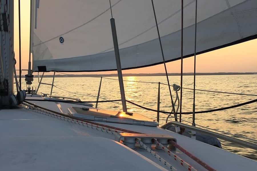 Chesapeake Beach: Sunset Sailing Cruise with Snacks - Leaving Dock X aboard the Eternal Hope
