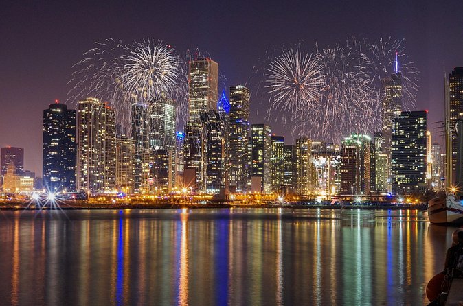 Chicago's Fireworks Show aboard Tall Ship Windy! - The bar and the practical cost of the cruise