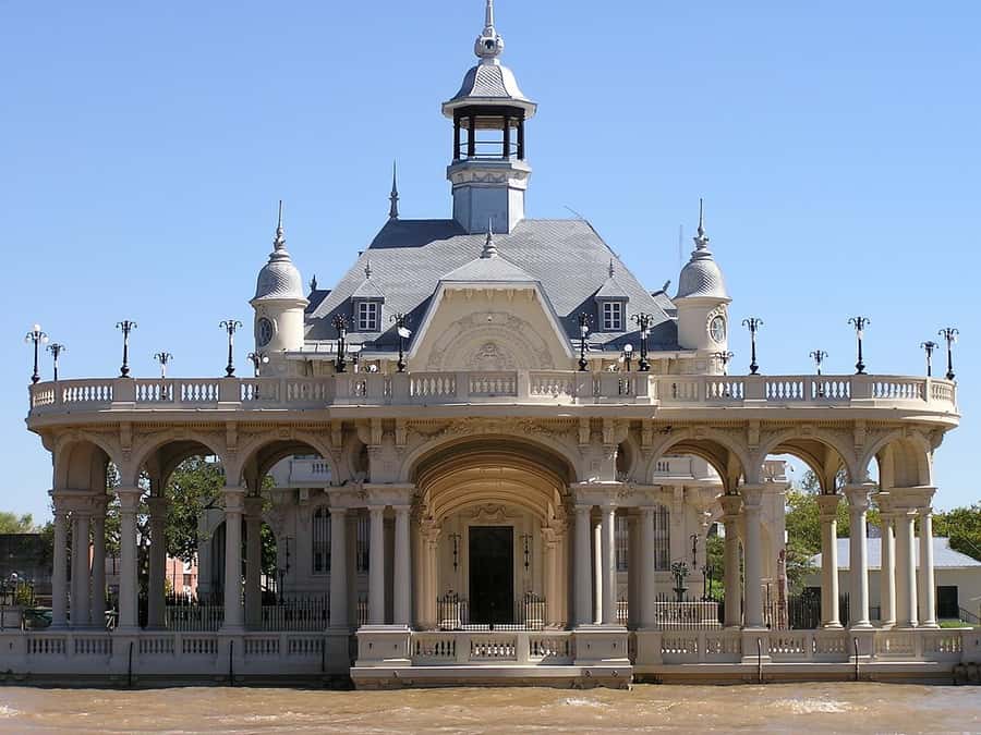 Classic Tour and Sailing in Tigre and Delta - Starting with Tigre’s river gateway