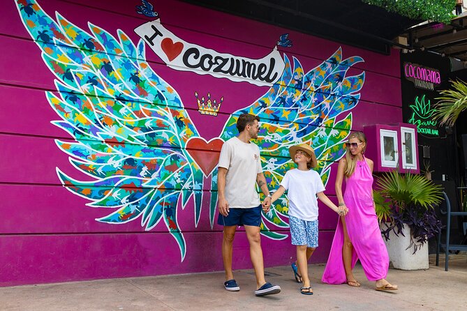 Cozumel Luxury Sailing & Snorkeling with Lunch and Open Bar Onboard - The short stop on Cozumel