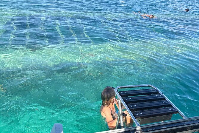 Day Lagoon 100% Sailing stops Snorkelling Paddle - Snorkeling at the Wreck