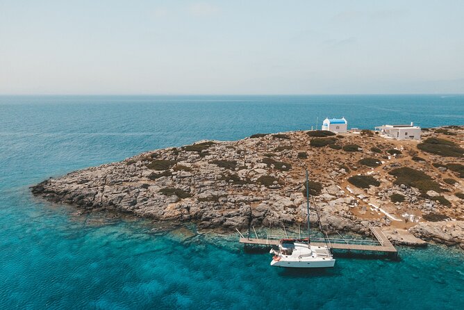 Dia Island Catamaran – Premium Lunch, Open Bar, Small Group - Lunch made while you swim