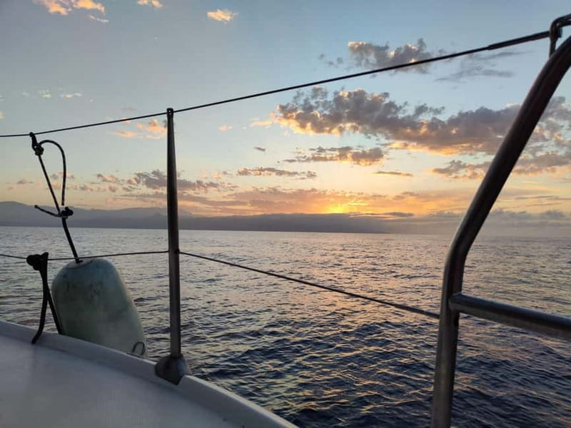 Dia Sailing Cruise With All-inclusive Meal And Drinks - Is $76 a Good Deal?