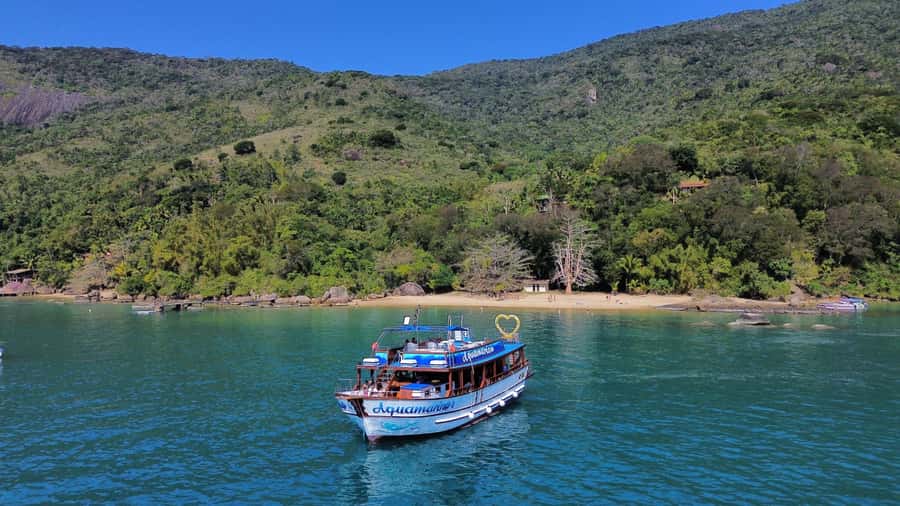 Discover Paraty's Best Islands on an Exclusive Schooner Tour - Finding the Aquamarina II at the Tourist Pier