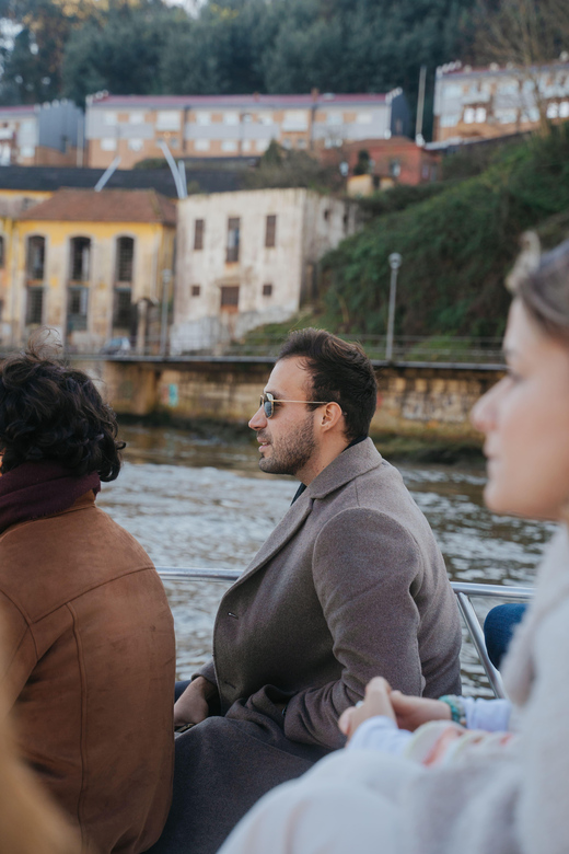 Douro River Cruise with Cheese & Tonic Porto in a Sailboat - At a Glance: What Makes This Cruise Worth Considering