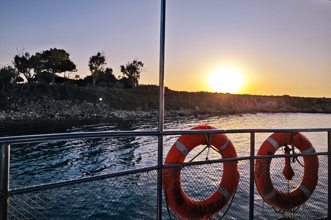 Dreamy Sails - Sunset Tour With Dinner And Wine - Should you book Dreamy Sails?