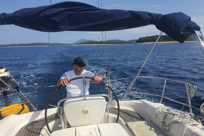 Dubrovnik: Full Day Private Sail Boat tour to Elaphiti&Blue Cave - What the price means for a private group