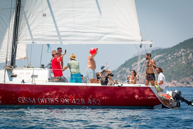 Dubrovnik Private Romantic Sunset Sailing - Who will enjoy this most