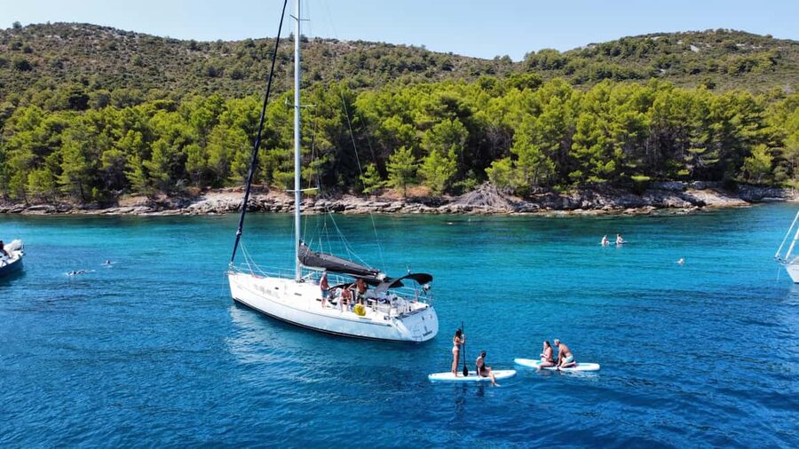 Elegant Day-Sailing Tour-Lunch&Drinks included - Meeting at Marina Tankerkomerc