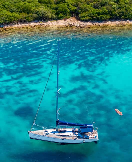 Elegant Day-Sailing Tour-Lunch&Drinks included - Two or Three Stops in the Zadar Archipelago