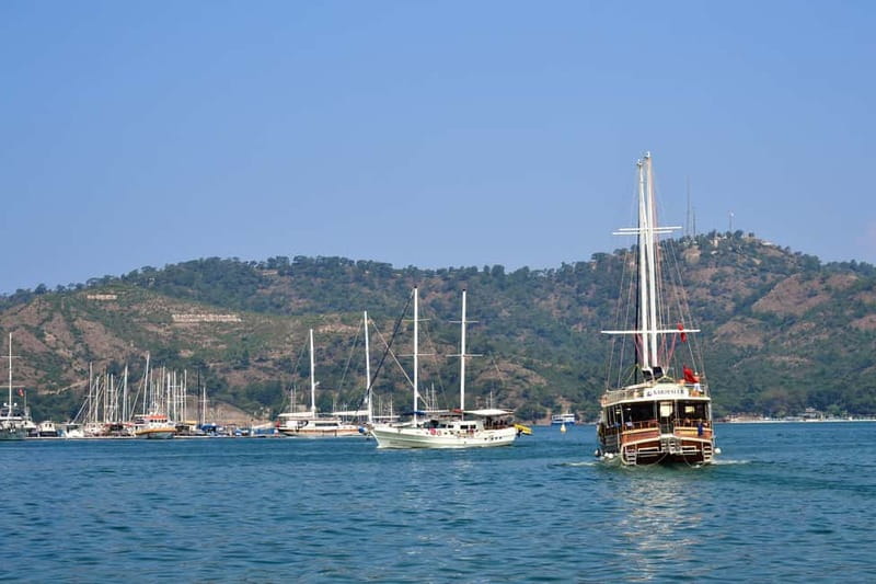 Fethiye: Island Sailing Trip with Lunch and Hotel Pickup - Dockyard Island and its old ruins