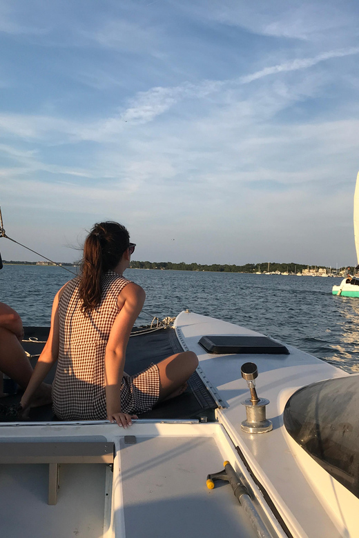 Folly Beach: Private Daytime or Sunset Sail, cooler provided - Sailing along Folly Island