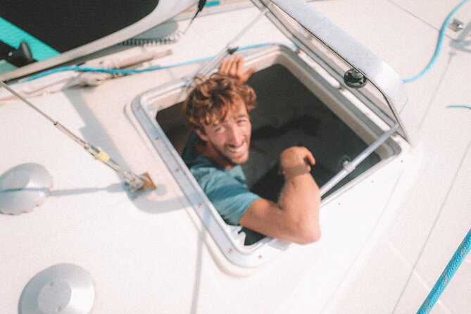 Formentera & Espalmador: Full-Day Private Sailboat Trip - Es Pujols: a sheltered bay with lunch options