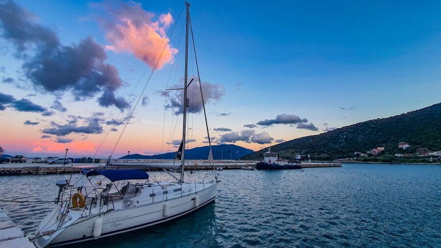 From Agia Efimia: All Inclusive Sailing Day Trip to Ithaca - The crew and the feel of a small group