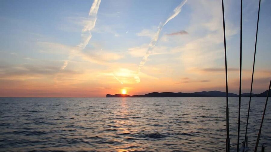 From Alghero: sunset on a sailing boat with aperitif - Key points at a glance