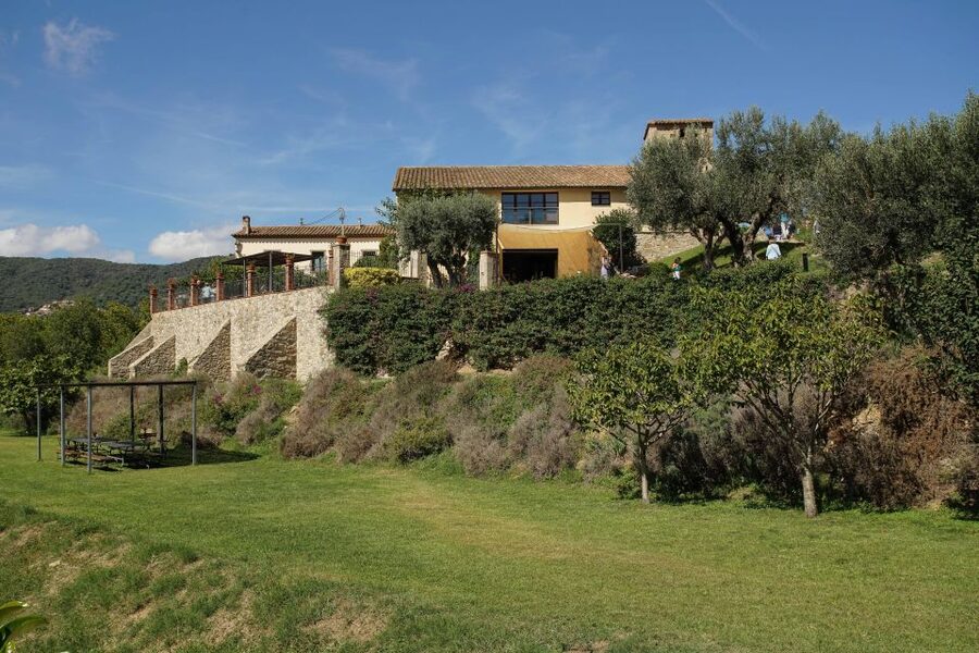 From Barcelona: E-Bike and Sailing Tour with Wine Tastings - Useful details that affect your day