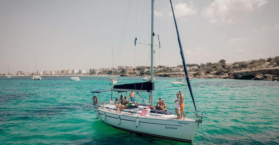 From can Pastilla : Sailing boat trip with Food & Drinks - Who will enjoy this Can Pastilla boat trip?