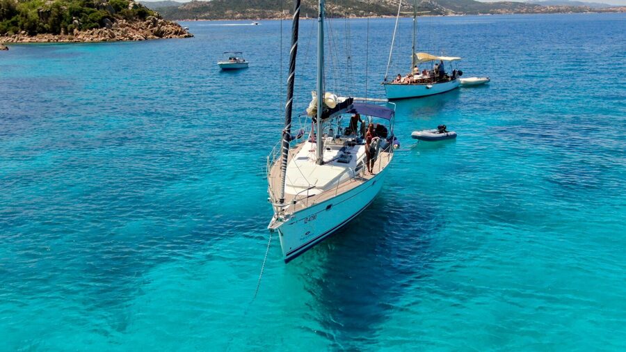 From Cannigione: Sailboat tour of La Maddalena Arcipelago - Lunch and free time around La Maddalena