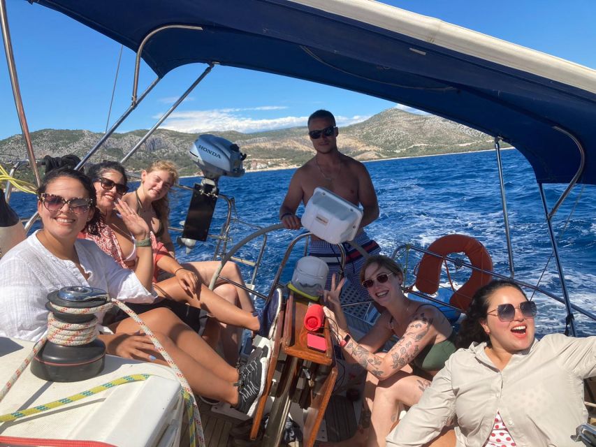 From Hvar: Pakleni Islands & Red Rocks Comfort Sailboat Tour - Weather is part of the deal